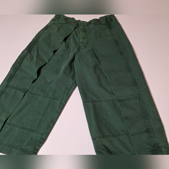 💎NWOT Free People "Keep Calling" Green Crop (Jorts) Pants - Picture 2 of 15